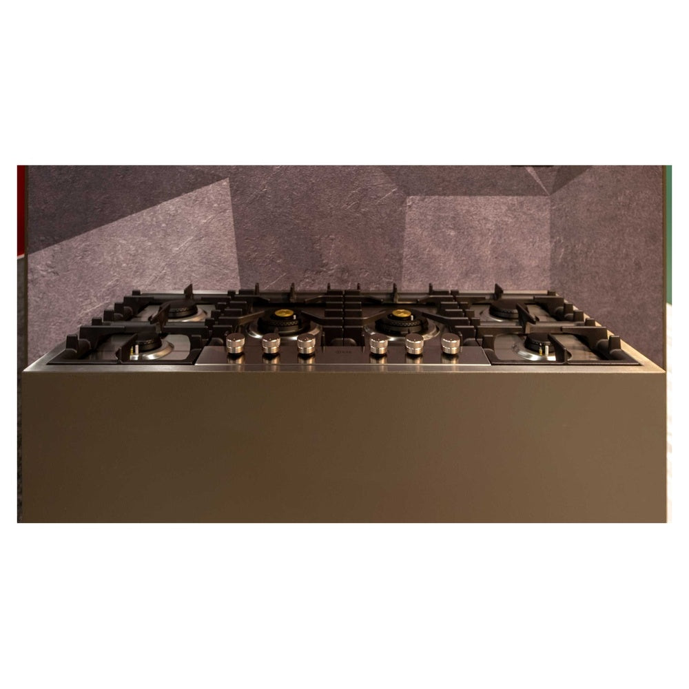 ILVE Professional Plus II 48 inch Built-In Gas Cooktop with Total Black Brass Burners, in Stainless Steel - image 9